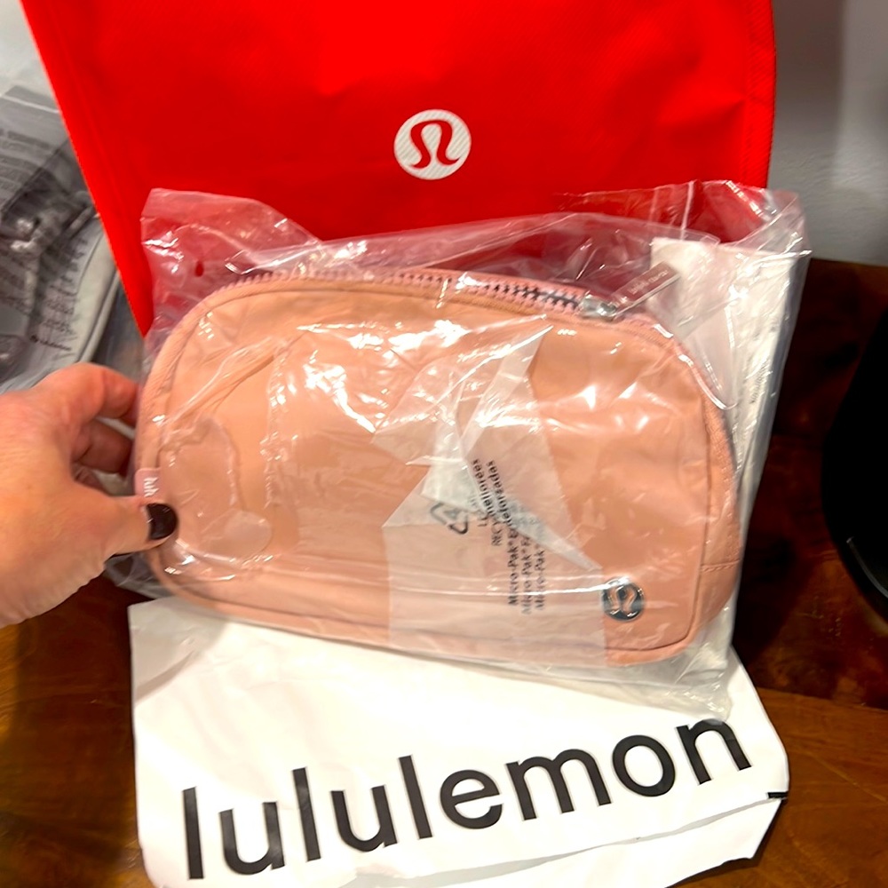 NWT Pastel Pink Lululemon Everyday Belt Bag!